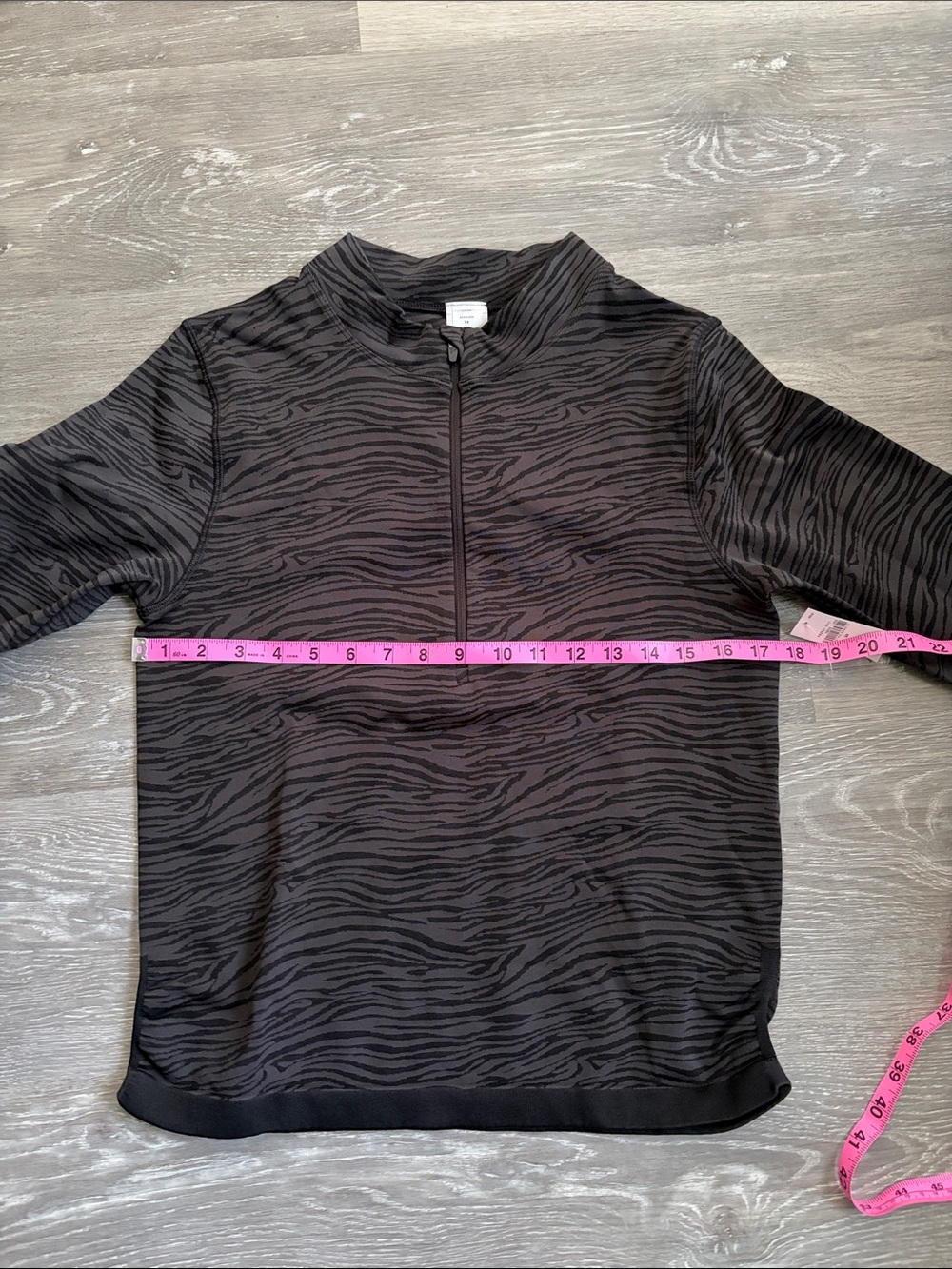 Old Navy Seamless Jacquard Mock-Neck Half-Zip Top, NWT, Multiple Sizes - Picture 14 of 16